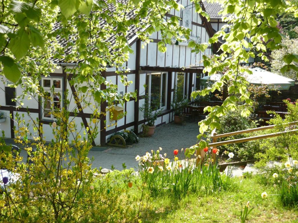 Altes Berghaus Hotell Bad Essen Exteriör bild