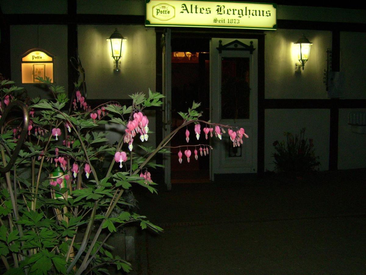 Altes Berghaus Hotell Bad Essen Exteriör bild